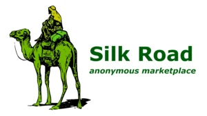 Das Silk Road Logo zeigt einen Mann, der auf einem Kamel reitet. Das Logo war so auf der Originalwebsite mit dem Schriftzug zu sehen.