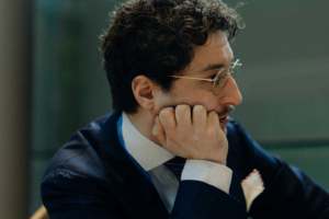 Patrick Pehl ist nachdenklich oder ratlos in Berlin