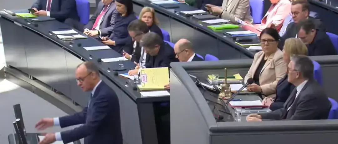 Olaf Scholz geheime Mappe