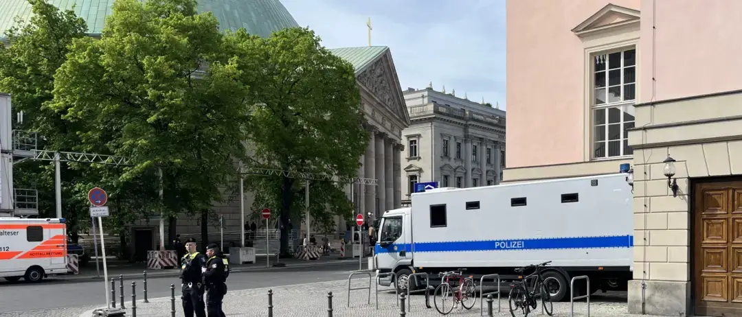 Requiem für einen Pontifex