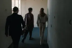 Ein weiterer Termin wartet, die junge Abgeordnete will viel Präsenz zeigen. Aus dem Wahlkreis kennt sie es, als Politiker muss man sichtbar sein und für die Fachwelt einschätzbar werden.